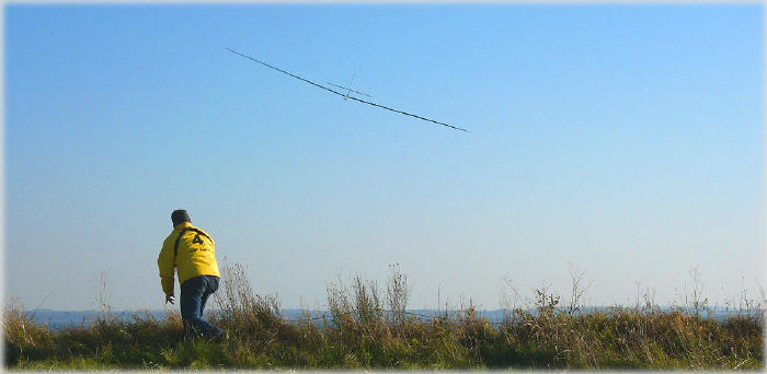 Isn't it the most fascinating modelplane flying: COAST SOARING